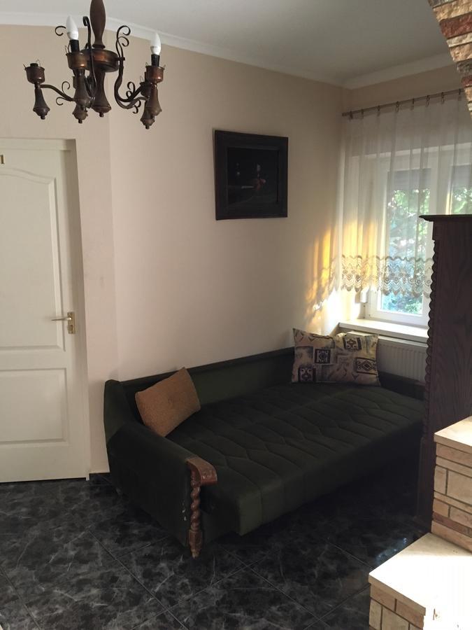 Csini Panzio Drinkbar Otel Gyál Dış mekan fotoğraf